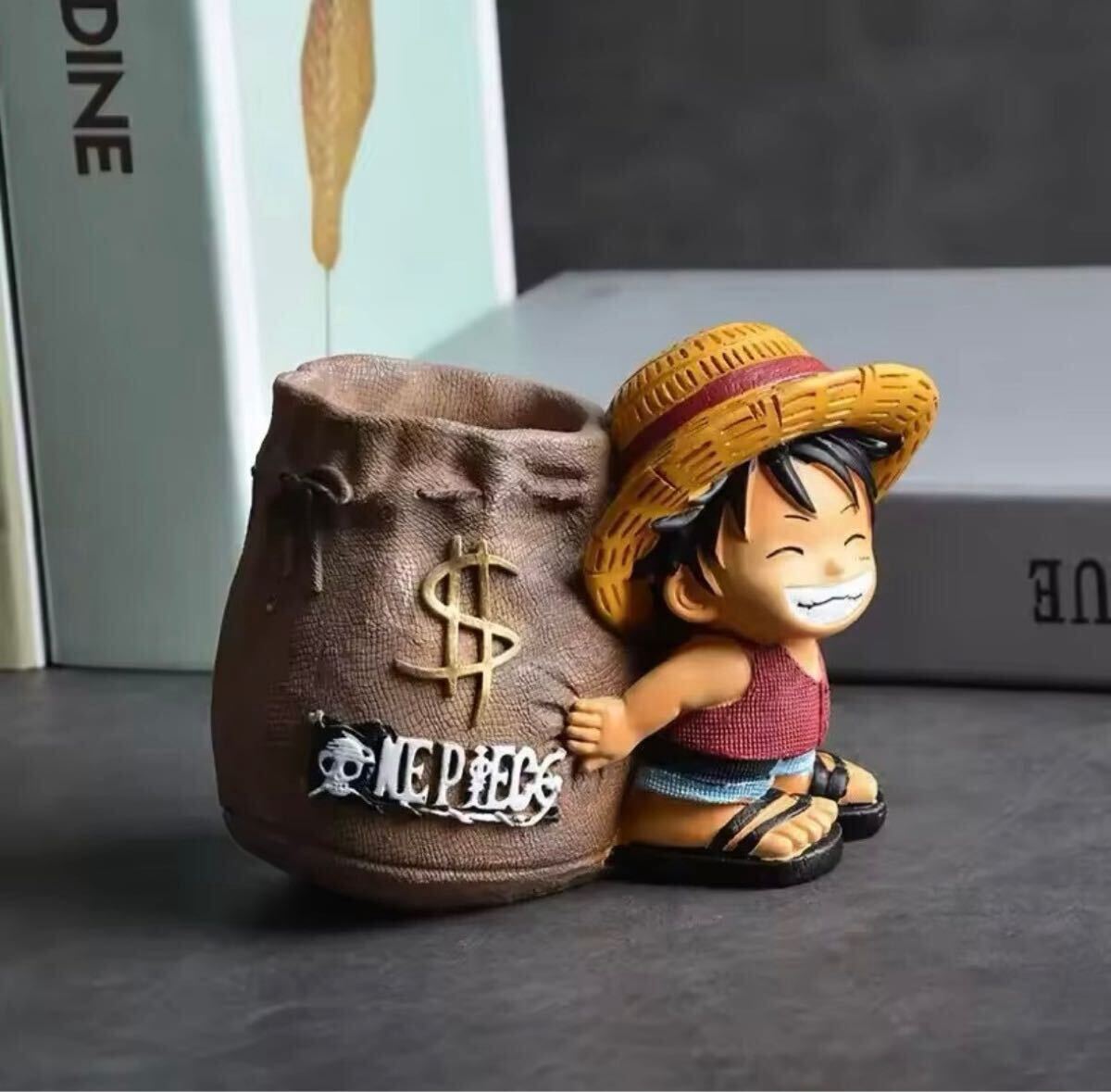 ワンピース ONEPIECE ルフィ ペン置き とげとげしく 海外輸入品 フィギュア PVC 箱なし モンキー・