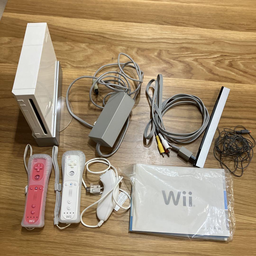 Nintendo 一覧 Wii 本体セット Wii Sports付き