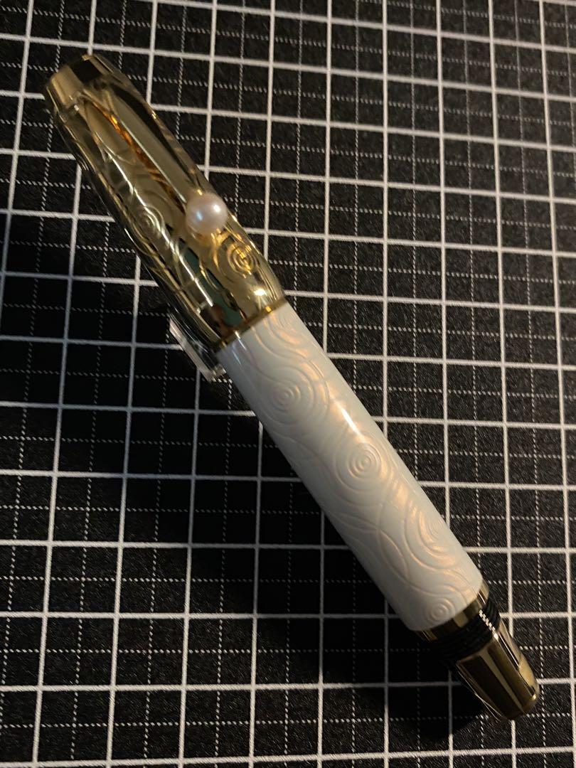 MONTBLANC Bohem Laquer-Pearl あえなく 万年筆 字幅F