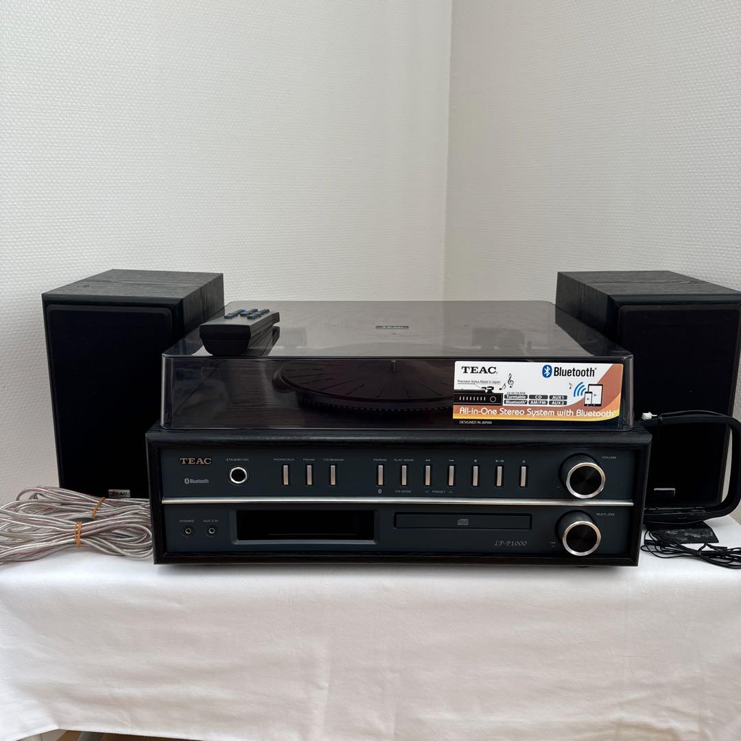 TEAC 微笑ましい ターンテーブルステレオコンポ ラジオ ブラック LP-P1000-B