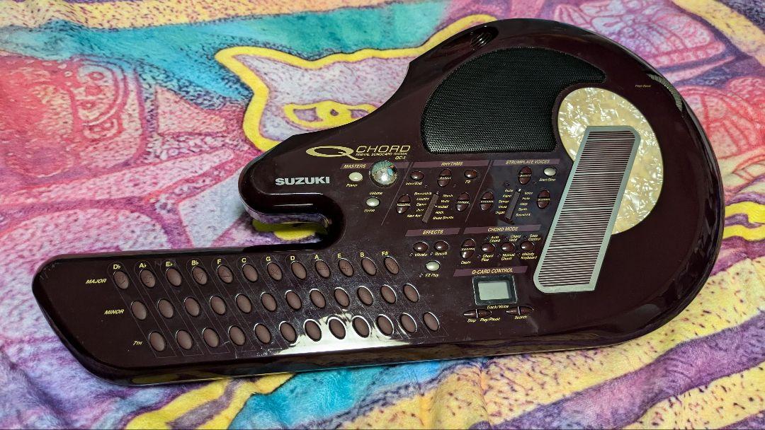Amazon.com: Suzuki, 49-Key Digital Sound Guitar (QC1) : Musical Instruments