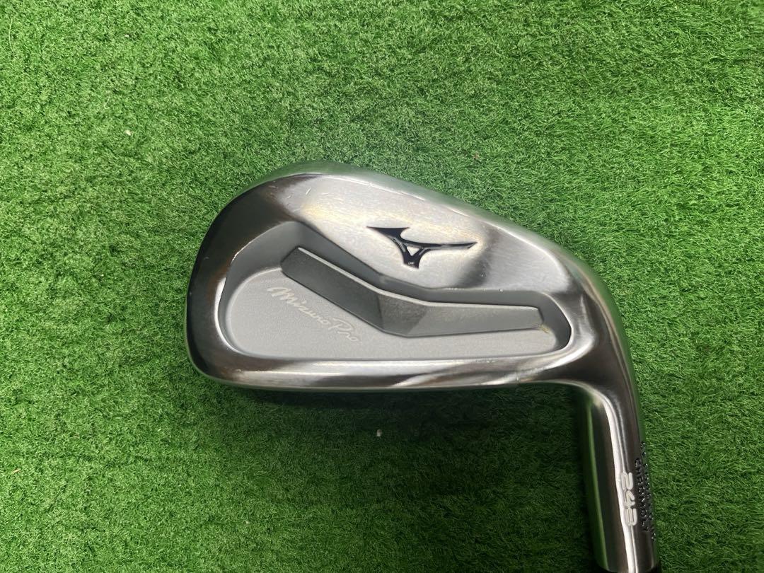 美品中古】Mizuno 興味深く Pro 243 アイアン 5本セット（カバー付き）