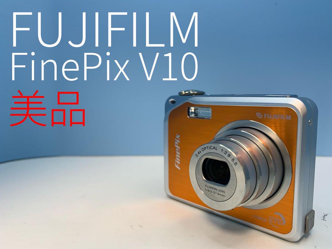 素敵な FinePix FUJIFILM V10 a2401 デジカメ 苦かっ 美品 フィルムカメラ