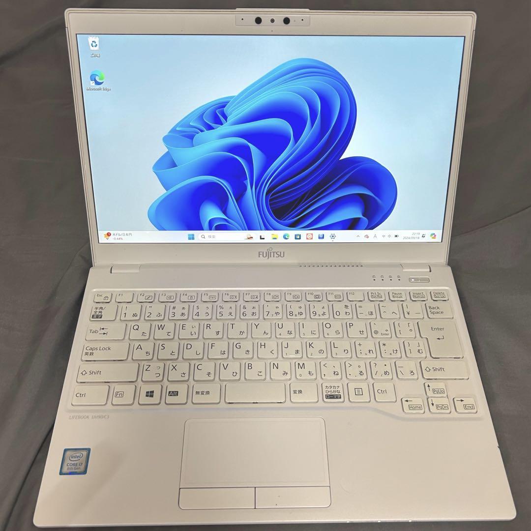 富士通 LIFEBOOK UH90/C3 ふさわしい ノートPC