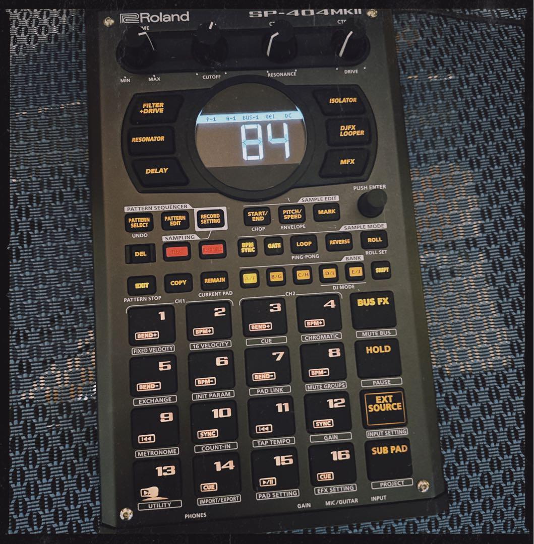 Roland SP-404MKII LINEAR WAVE SAMPLER ビ…