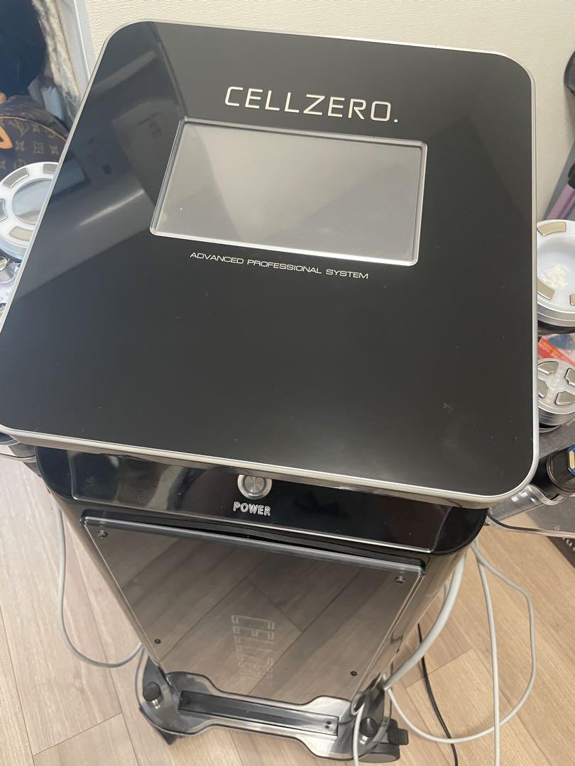 じぶんdeエステ】CELL ZERO pro.エステマシン顔体ケア用 青臭く