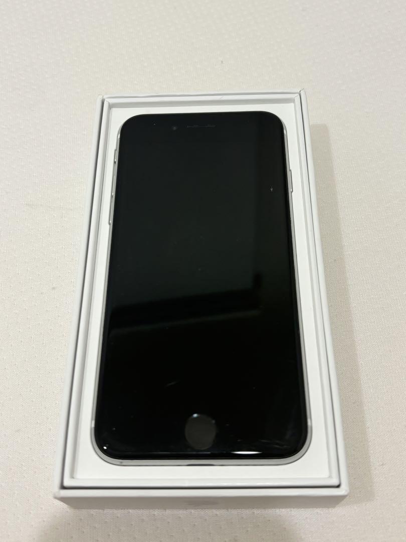 中古 iPhoneSE 第2世代 64GB