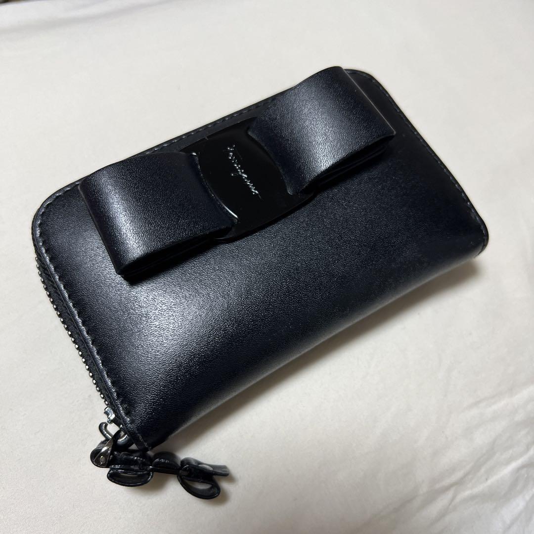 Salvatore Ferragamo】サルヴァトーレフェラガモ ヴァラ リボン