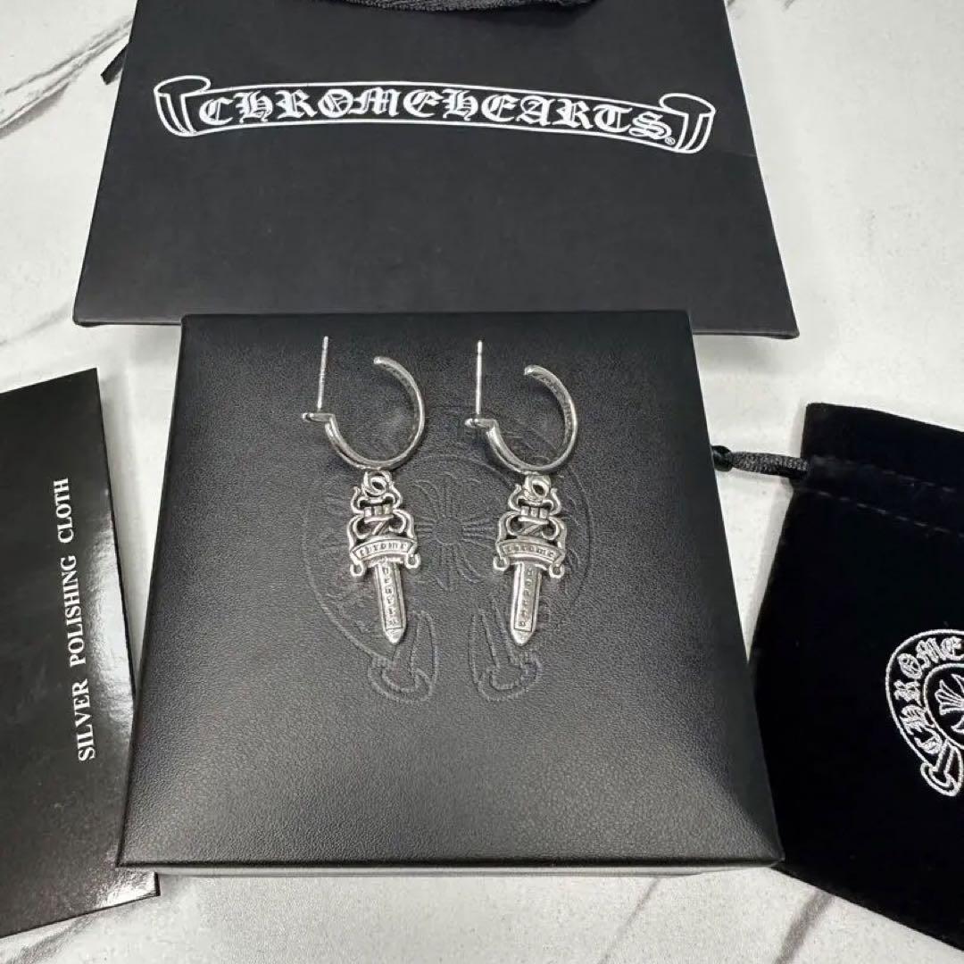 クロムハーツ Chrome Hearts 腫れぼったい ダガーフープイヤリング 両耳ピアス