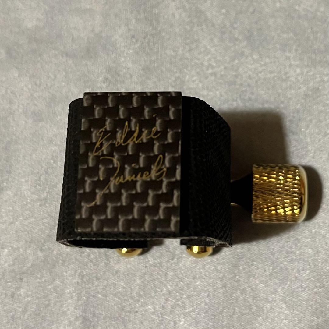 美品 Mavis アルトサックス 彫刻あり 管楽器 セミハードケース