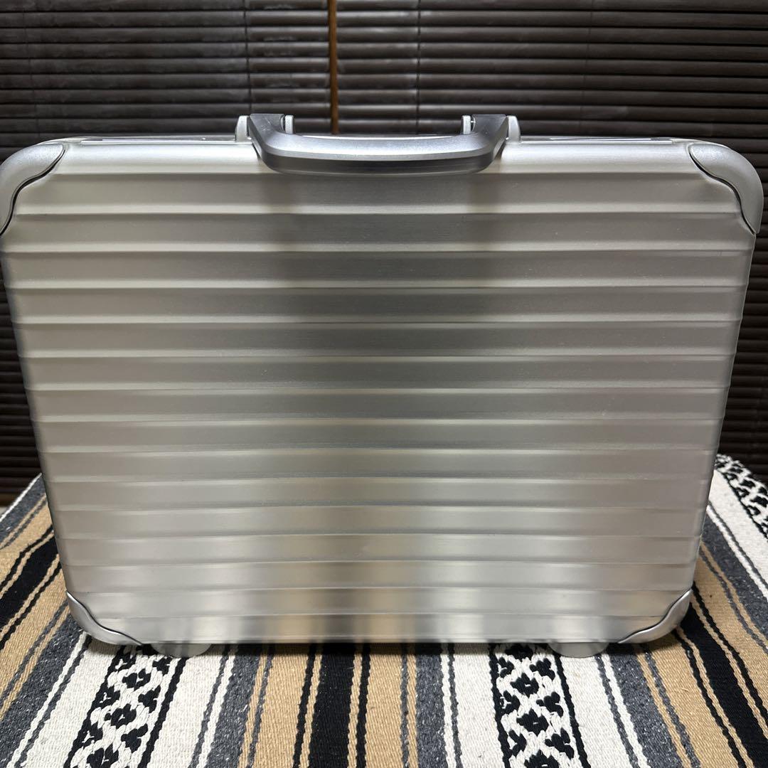 RIMOWA リモワ アタッシュケース