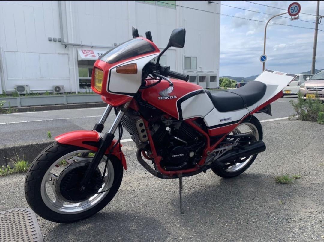 ホンダ VT250FC むず痒く 初期型 mc08 旧車 vt250 CBXカラー