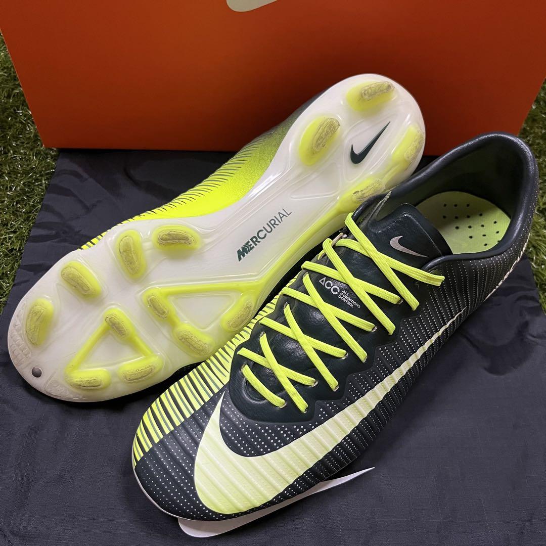 NIKE Mercurial Vapor 温かく 11 CR7 HG-V 26.5cm