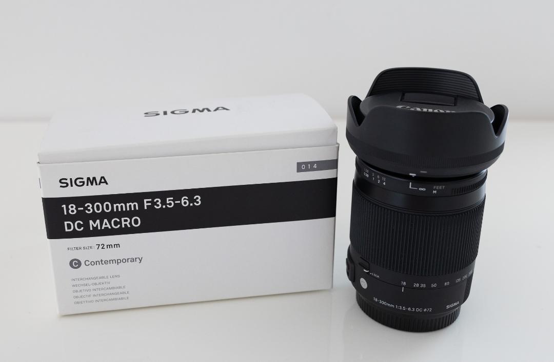 SIGMA 18-300mm F3.5-6.3 DC MACRO OS HSM