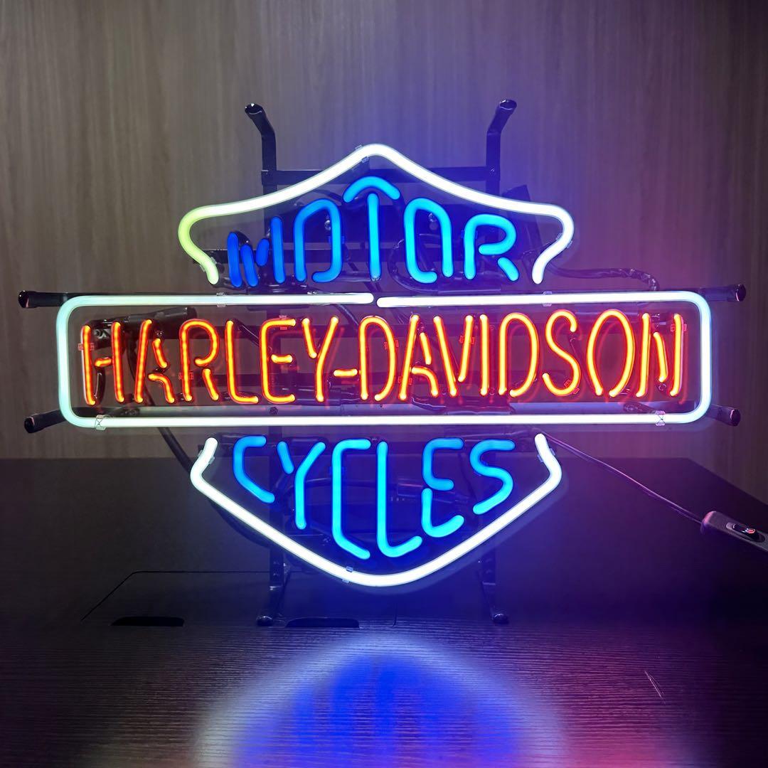 ネオンサイン HARLEYDAVIDSON ハーレーダビッドソン 初々しい