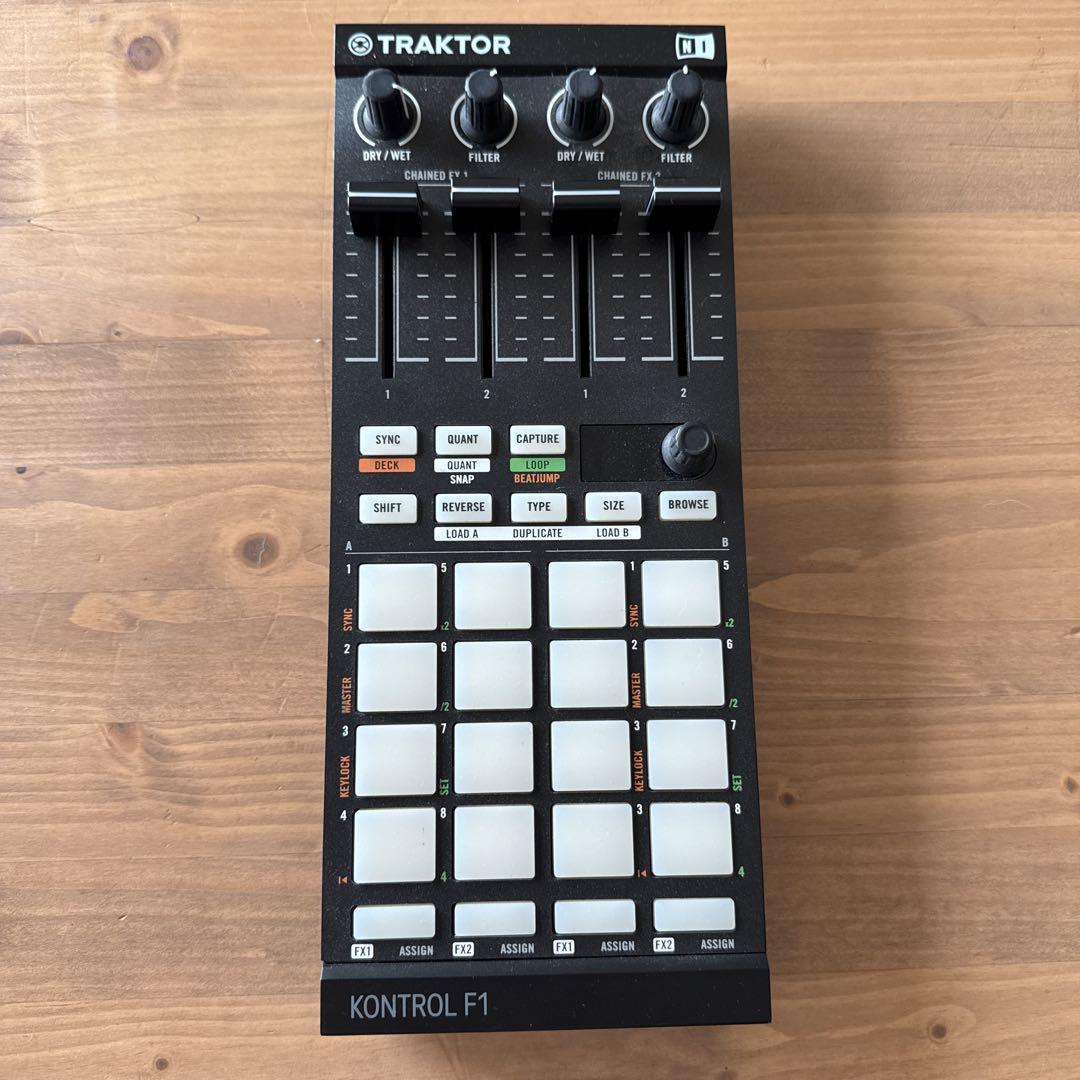 NI TRAKTOR KONTROL F1