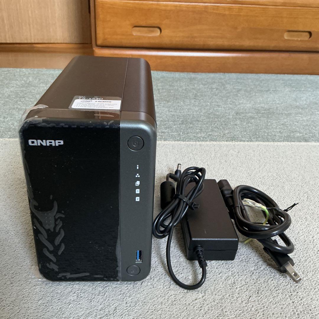 QNAP NAS （TS-253D)