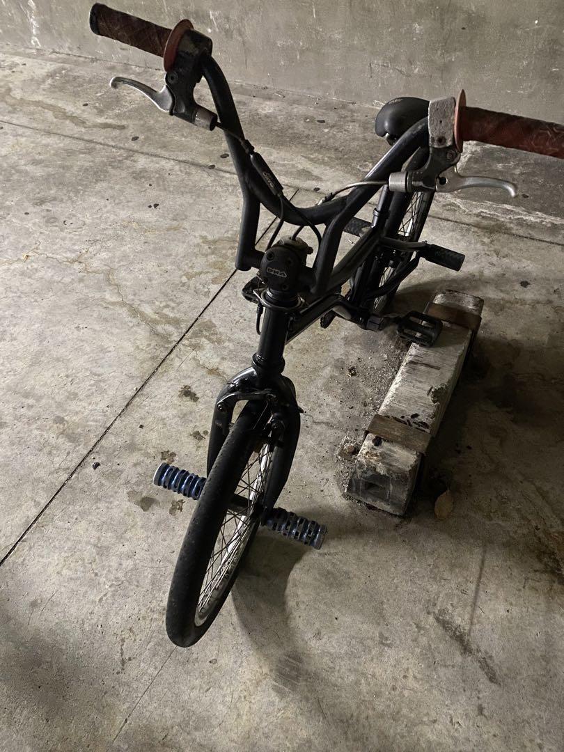 BMX 等しい