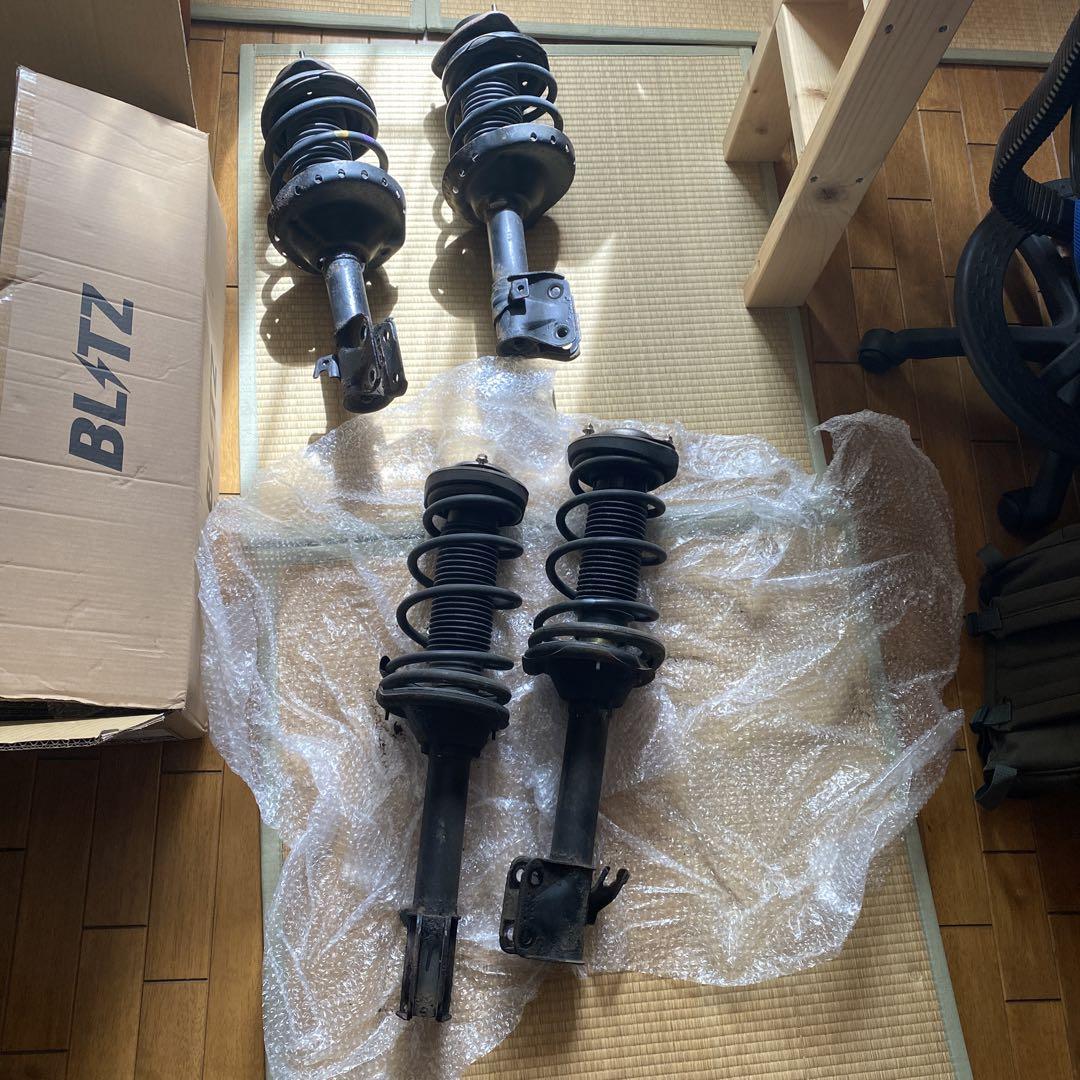 インプレッサWRX GDA 純正サスペンション