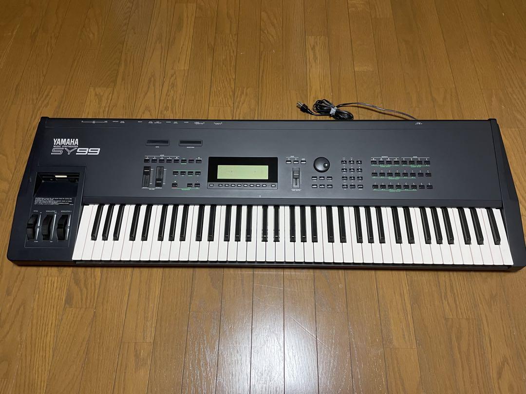 YAMAHA 白く SY99 シンセサイザー