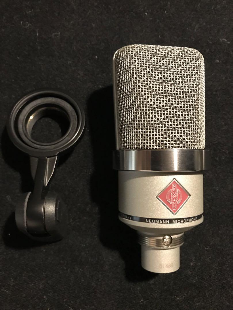 ノイマンコンデンサーマイクTLM102 NEUMANN 心無 ①