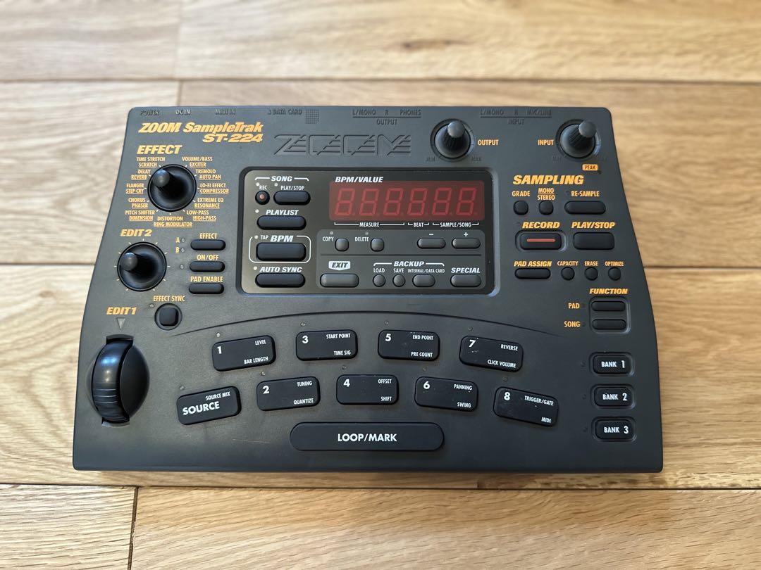 ZOOM SampleTrak ST-224