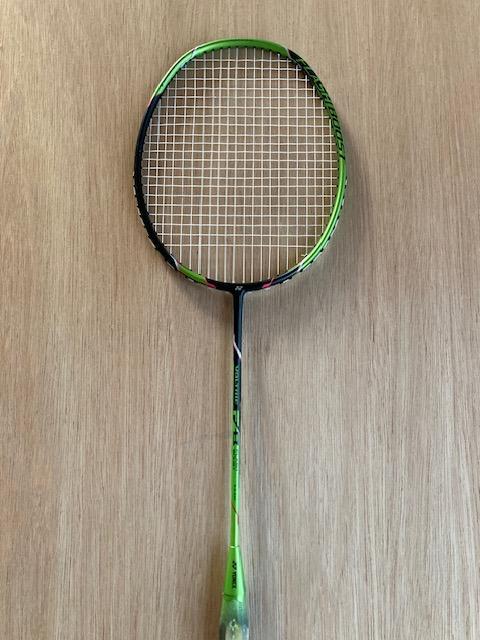 ＹＯＮＥＸ ＶＯＬＴＲＩＣ ヨネックス ボルトリック FB