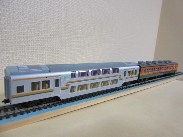 113 系 近郊電車（湘南色）グリーン車2輌セット HOゲージTOMIX製