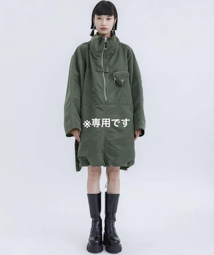 TOGA PULLA/トーガプルラ】Nylon twill poncho