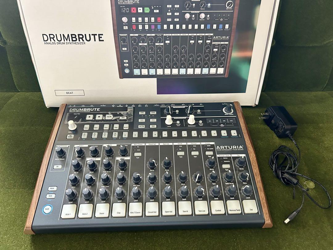 arturia あえなく drumbrute アナログドラムシンセサイザー