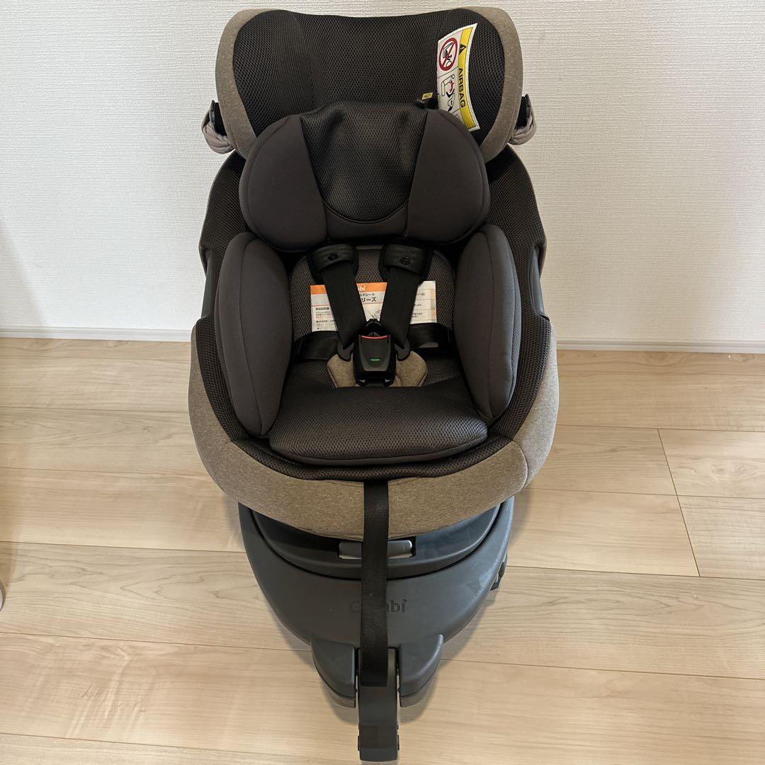 コンビ チャイルドシート THE S ISOFIX エッグショック ベージュ