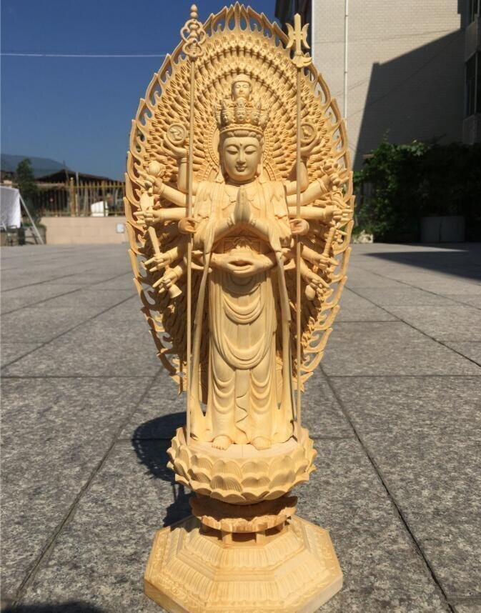 上品/綺麗 仏教美術 精密彫刻 仏像 手彫り 八角台座 桧木製 千手観音菩薩