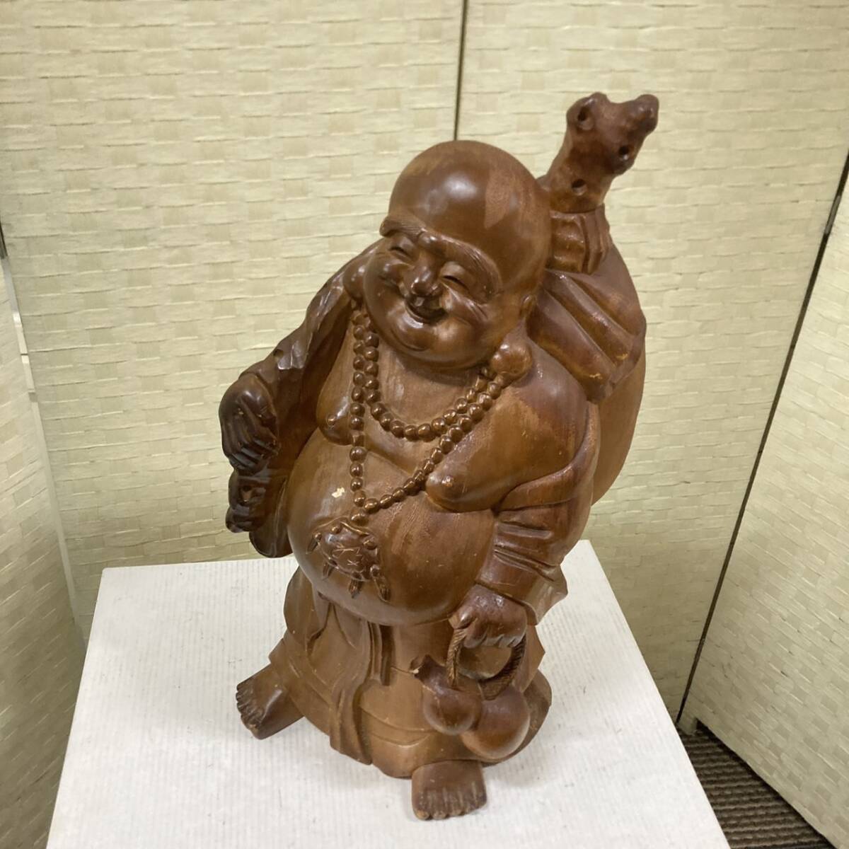 七福神 布袋様 木彫り 置物 アンティーク 高さ約60cm 縁起物 現状品11419 売買されたオークション情報 落札价格 【au  payマーケット】の商品情報をアーカイブ公開