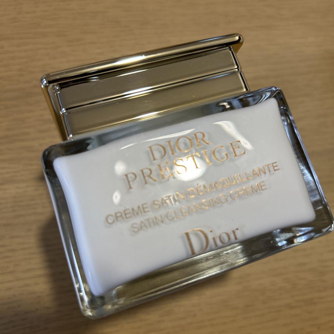 たえちゃん様専用 Dior Prestige 売買されたオークション情報 落札价格 【au payマーケット】の商品情報をアーカイブ公開