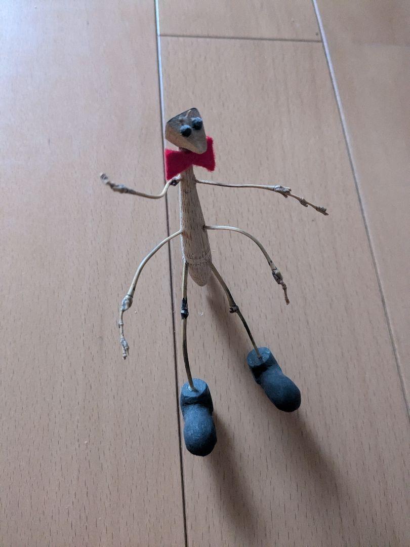 ハンドメイド カマキリ 木製 かまきり 細工 手作り 苦しかっ