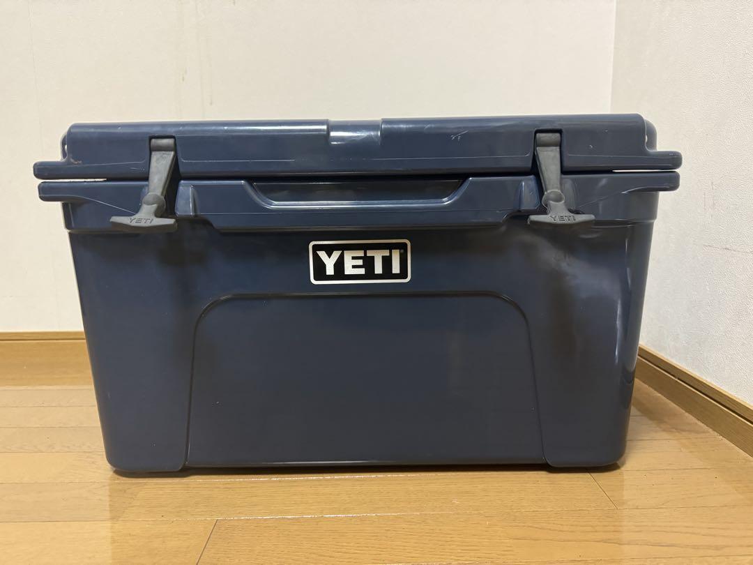 YETI - YETI Roadie 24 イエティ ローディー チャコール YETI 【即納】イエティ COOLERS Roadie 24 CHARCOAL ローディ24
