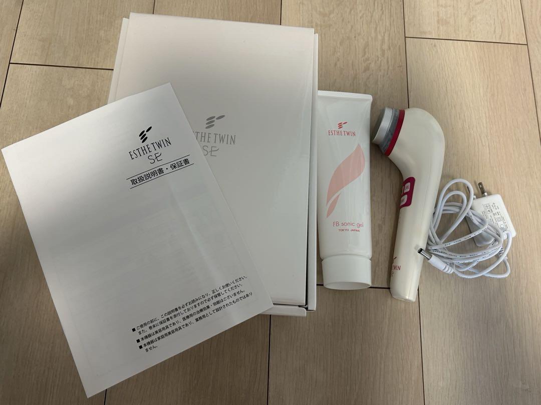 ESTHE TWIN エステツイン SE 美顔器 ジェル&取り扱い説明書付き ESTHE TWIN SE エステツインSE 美顔器 値下げ中!!!! - メルカリ