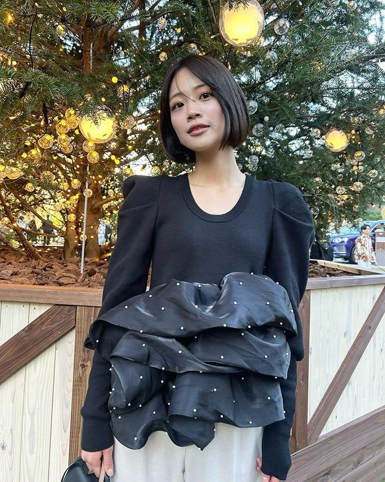 ニット+セーター Bibiy AMELIE PEPURAMU KNIT BLACK/F Knit｜Bibiy.