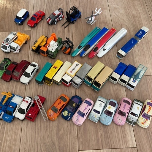 トミカセットまとめ売り42台