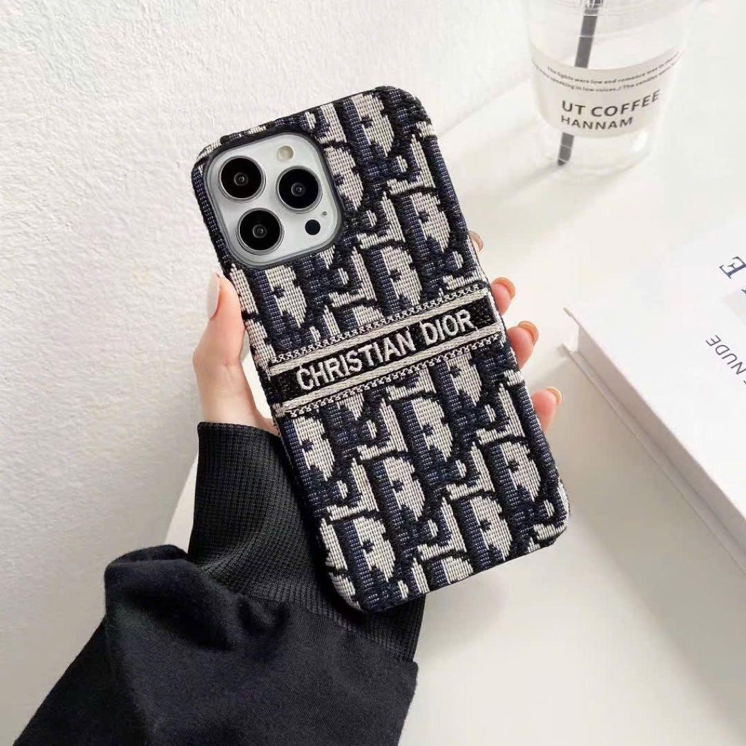Christian Dior iPhone14pro ケース Christian Dior iPhone14 Proケース ネイビーホワイト 売買され