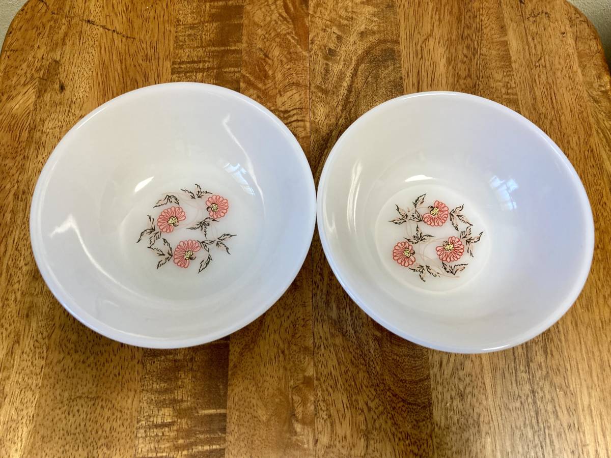 Fireking ファイヤーキング vintage ボウル 白 2点セット Fireking ファイヤーキング vintage ボウル 白 2点セット
