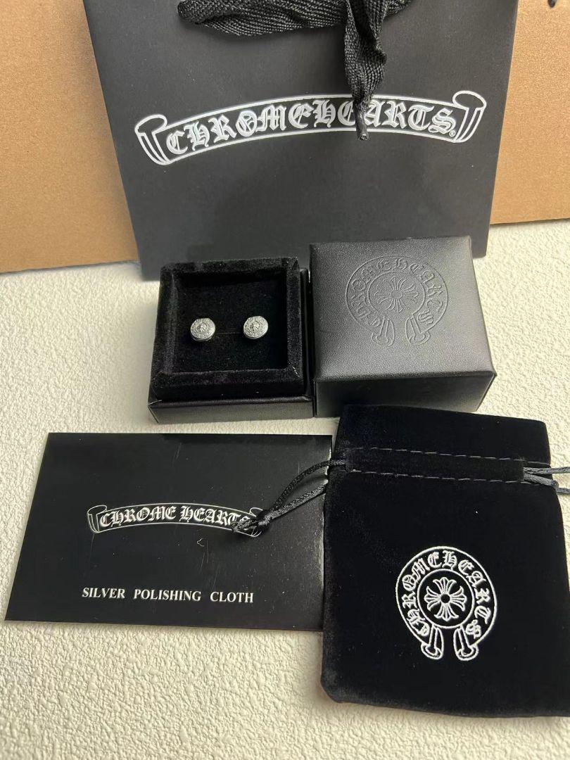 Chrome Hearts クロムハーツ ピアス