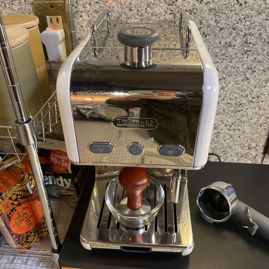 De'Longhi kMix エスプレッソ カプチーノマシン ホワイト 51sBSFVmuTL._UF894,1000_QL80_.jpg
