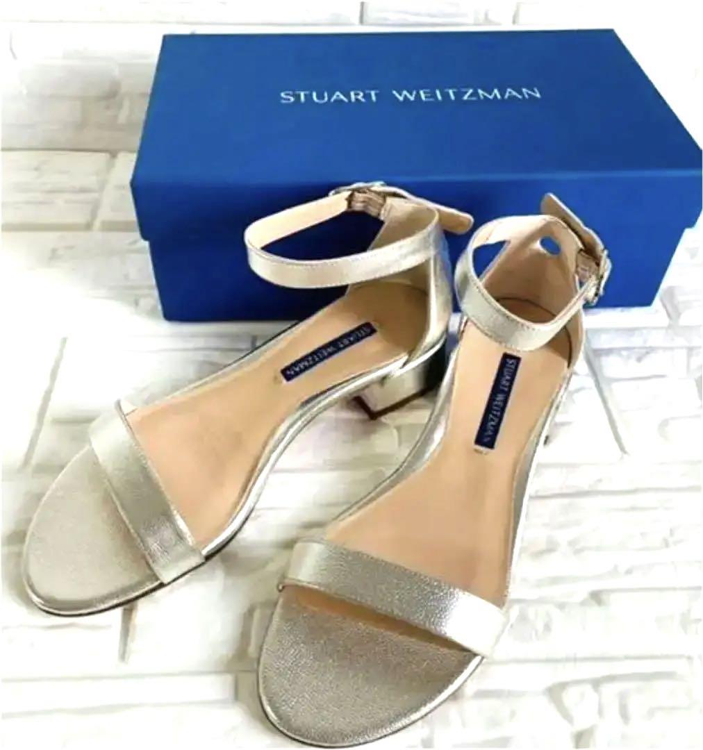 サンダル STUART WEITZMAN 23 5㎝ シルバー 売買されたオークション情報 落札价格 【au  payマーケット】の商品情報をアーカイブ公開