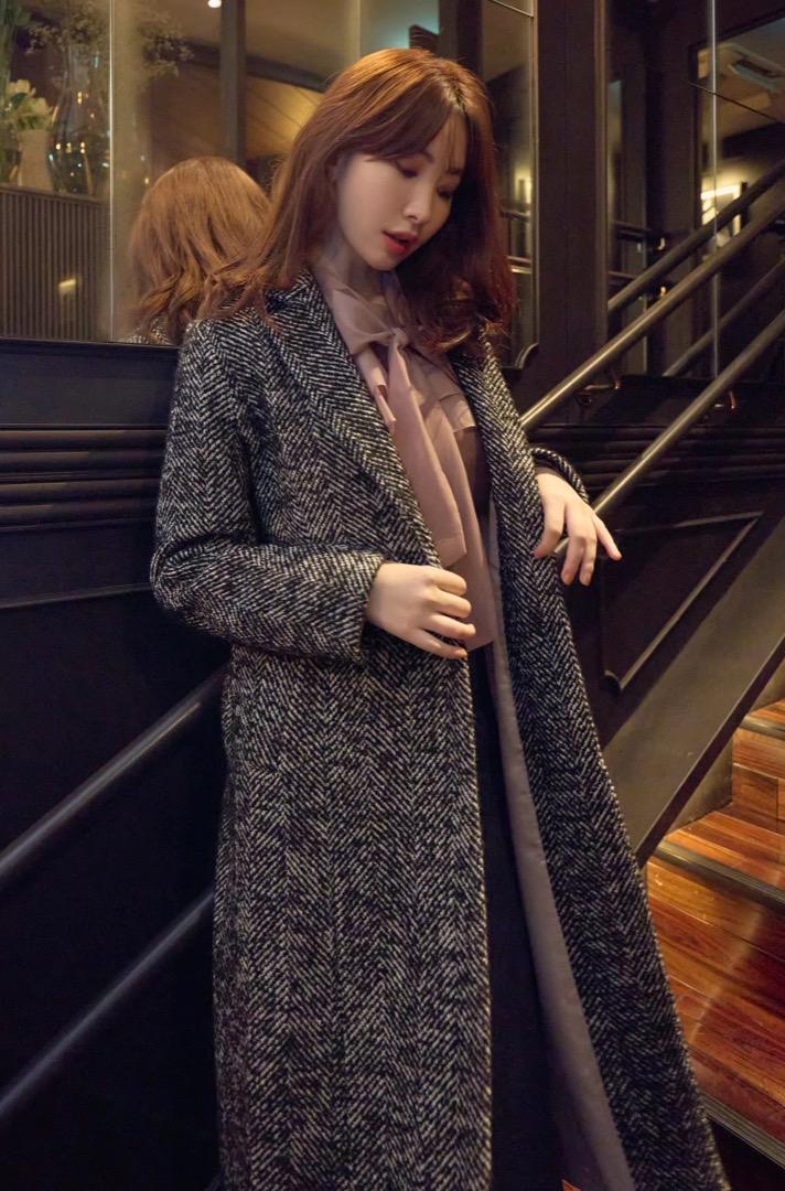 Herringbone Wool-Blend Chester Coat