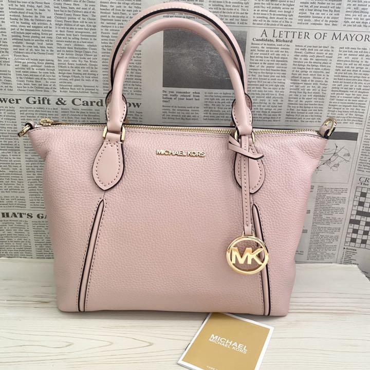 ☆ 新品 MICHAEL KORS マイケルコース ショルダーバッグ ピンク 売買されたオークション情報 落札价格 【au  payマーケット】の商品情報をアーカイブ公開