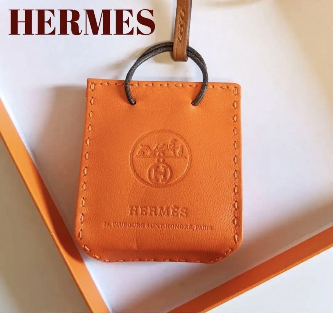 HERMES ショッパーチャーム サック オランジュ 売買されたオークション情報 落札价格 【au payマーケット】の商品情報をアーカイブ公開