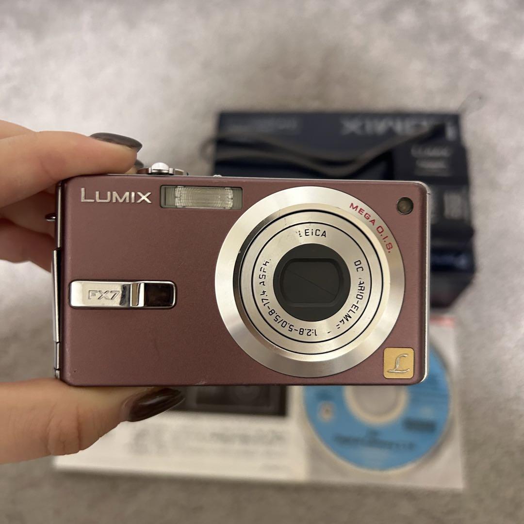 LUMIX Panasonic DMC-FX7 ピンク ダサい コンパクトデジタルカメラ