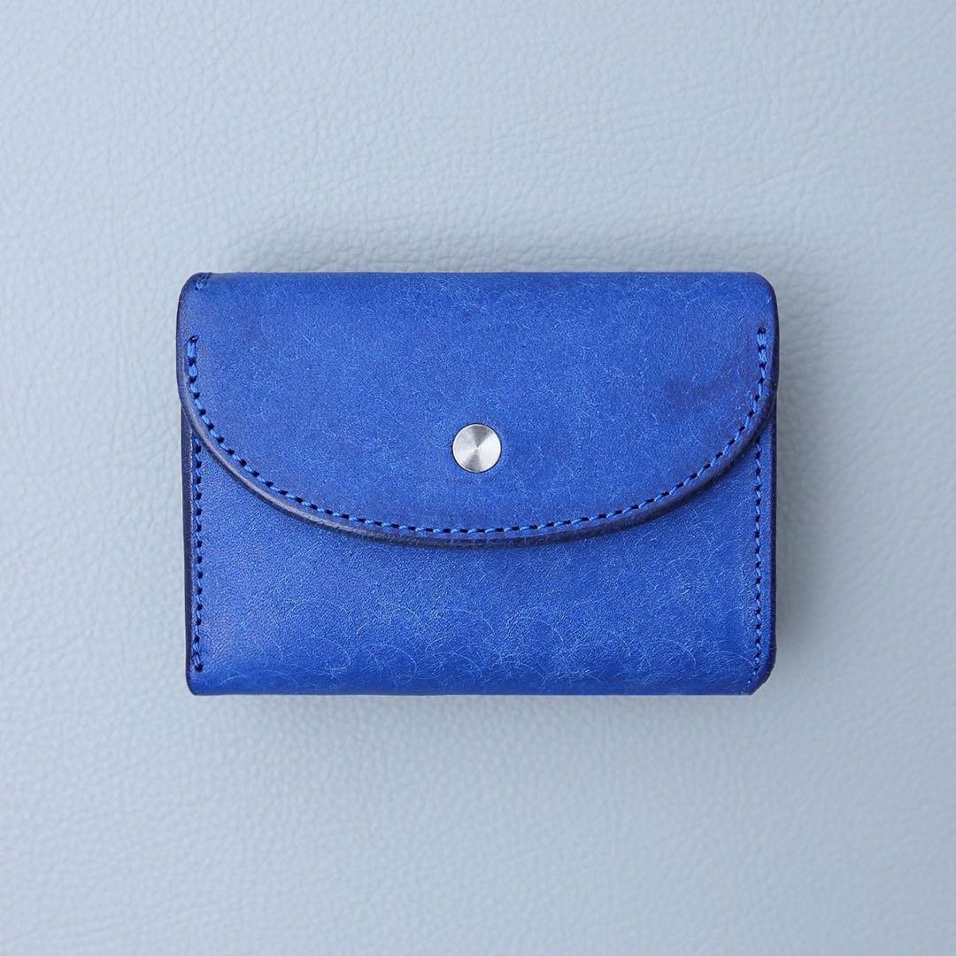 美品 Iru 池之端銀革店 PUEBLO COMPACT WALLET ブルー 売買されたオークション情報 落札价格 【au  payマーケット】の商品情報をアーカイブ公開