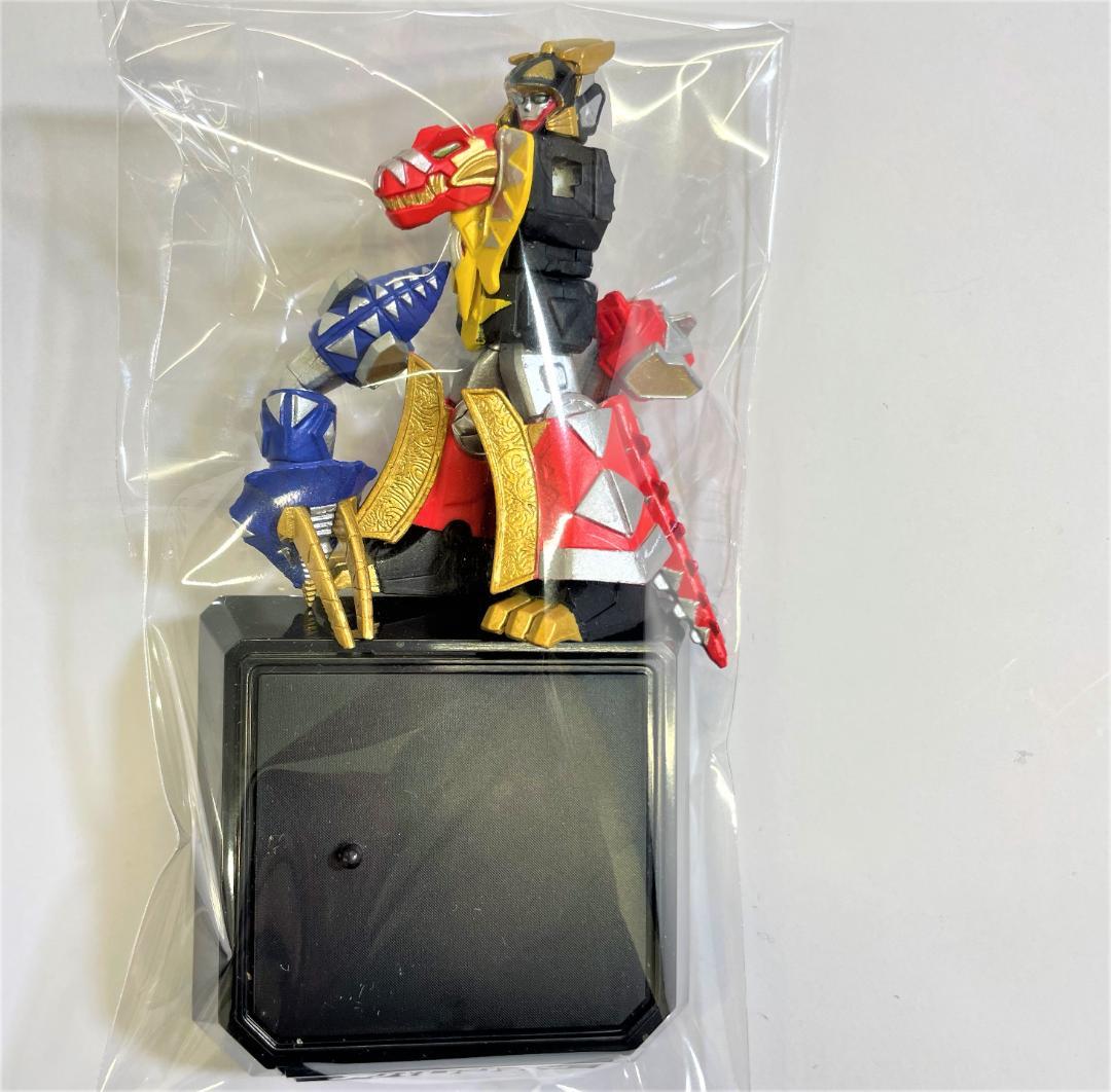 【あーい】爆竜戦隊アバレンジャー　ロボット　まとめ売り　ジャンクあり アバレンジャー ロボット セット（爆竜戦隊アバレンジャー